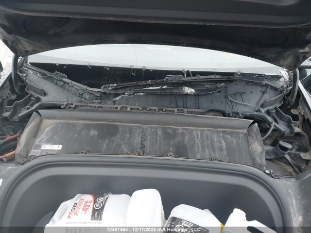 5YJYGAEE5MF245425 Tesla Model Y Long Range