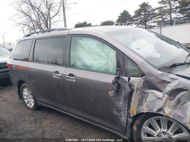 5TDDK3DC9FS110665 Toyota Sienna Xle/limited
