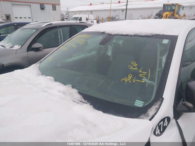 2GNAXHEV4J6168551 Chevrolet EQUINOX LS