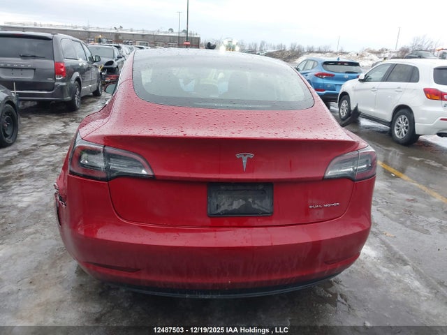 5YJ3E1EB0JF111049 Tesla MODEL 3