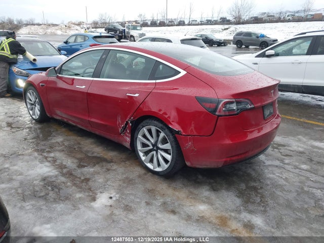 5YJ3E1EB0JF111049 Tesla MODEL 3