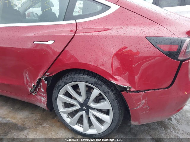 5YJ3E1EB0JF111049 Tesla MODEL 3