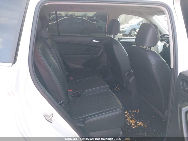 3VV2B7AXXNM115198 Volkswagen Tiguan Comfortline