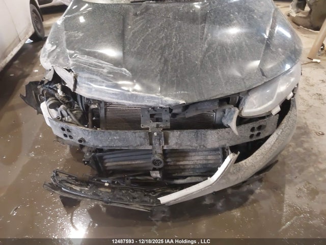 1G1RA6S57KU107826 Chevrolet VOLT LT