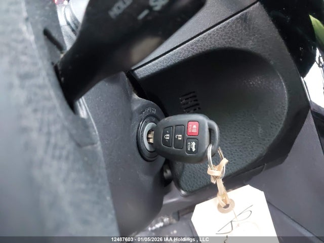 12487603 :رقم المزاد ، 2T1BURHE5HC935999 vin ، 2017 Toyota Corolla مزاد بيع