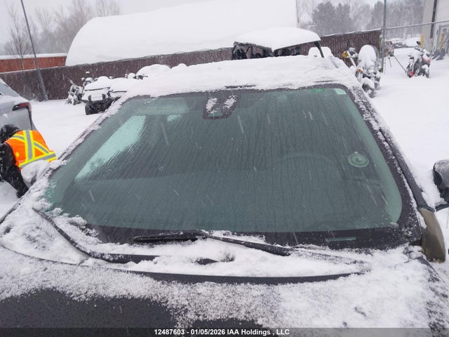 12487603 :رقم المزاد ، 2T1BURHE5HC935999 vin ، 2017 Toyota Corolla مزاد بيع