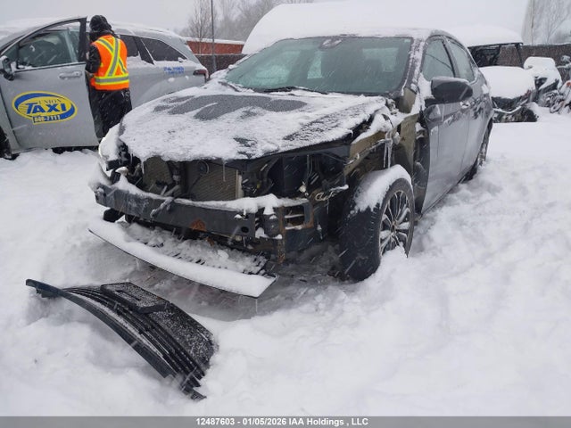 12487603 :رقم المزاد ، 2T1BURHE5HC935999 vin ، 2017 Toyota Corolla مزاد بيع