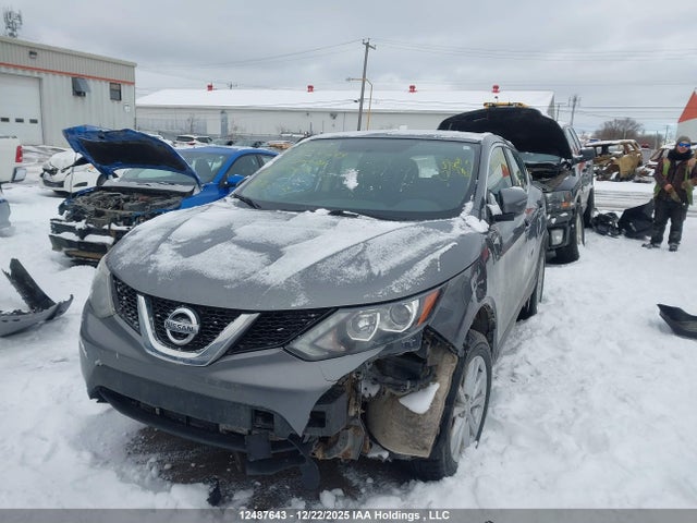 JN1BJ1CP0HW028400 Nissan QASHQAI