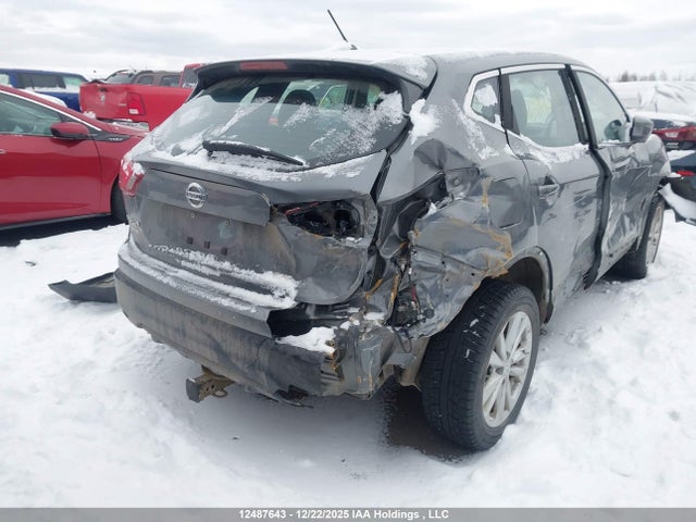JN1BJ1CP0HW028400 Nissan QASHQAI