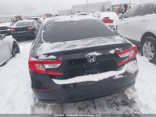 1HGCV2F96NA800885 Honda Accord