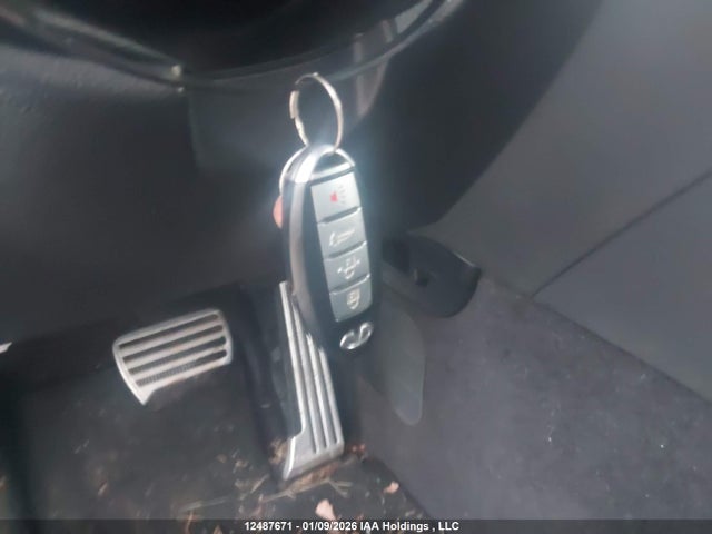 JN8CS1MW2GM400614 Infiniti QX70