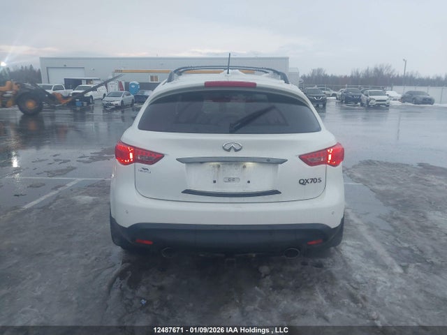 JN8CS1MW2GM400614 Infiniti QX70