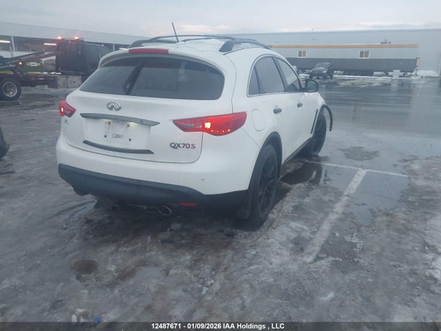 JN8CS1MW2GM400614 Infiniti QX70