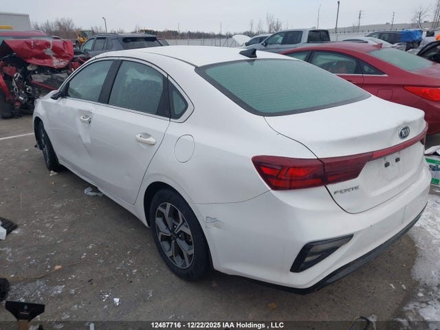 3KPF54AD1ME370469 KIA FORTE EX