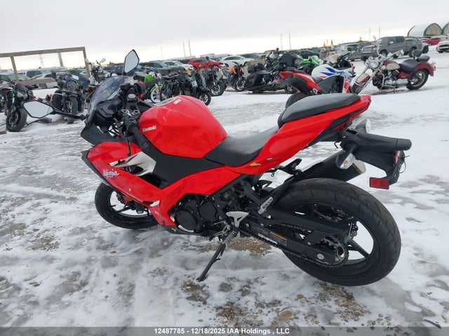 JKAEXKG10LDA80082 Kawasaki EX400