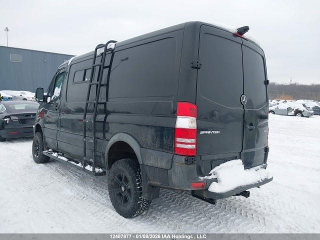 Mercedes-Benz Sprinter 2500 2017 WD3CE7CD2HP393888 Image 3