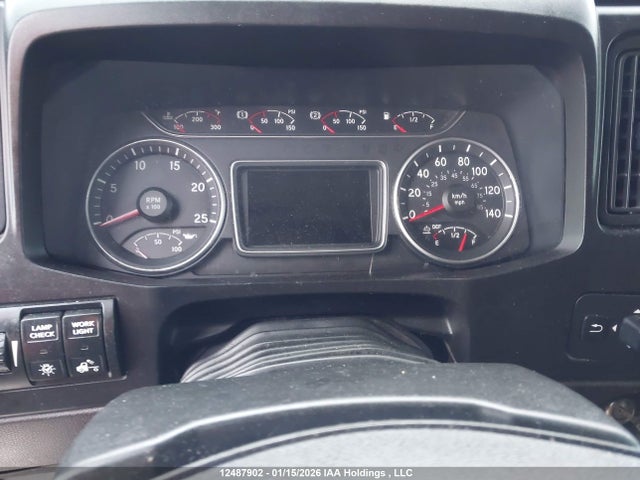 International Lonestar 2019 3HSLGAPR6KN350222 Image 7