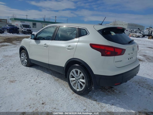 JN1BJ1CR7KW323275 Nissan Qashqai S/sl/sv
