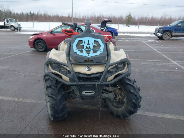 3JBLWAU43PJ001136 Can-Am Outlander X Mr 850