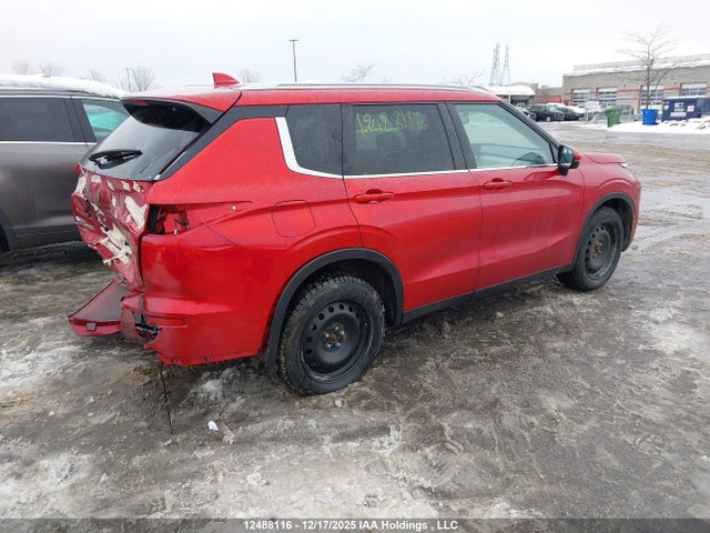 JA4J4UA86NZ604184 Mitsubishi Outlander Se/black Edition