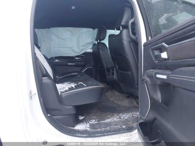 RAM 1500 Laramie 2023 1C6SRFRT3PN681709 Image 8
