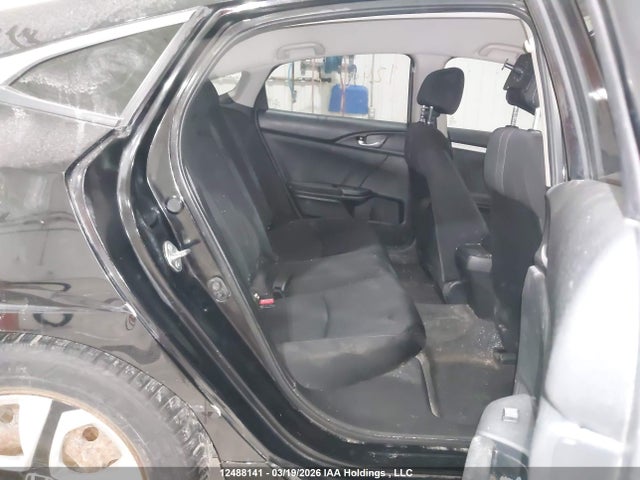 12488141 :رقم المزاد ، 2HGFC2F59JH040947 vin ، 2018 Honda Civic Lx مزاد بيع