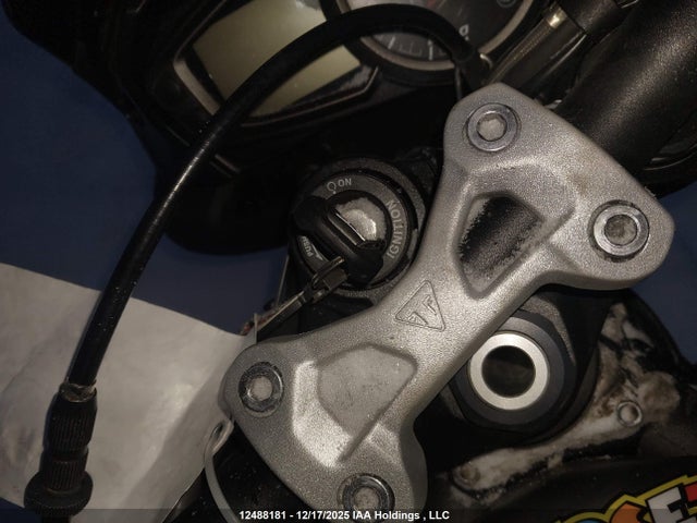 Triumph Motorcycle Street Triple R 2020 SMTA534D2LTAA2713 Image 11
