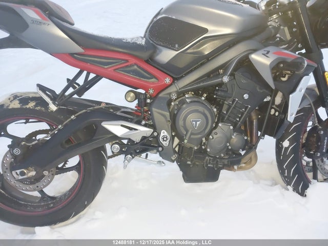 Triumph Motorcycle Street Triple R 2020 SMTA534D2LTAA2713 Image 12