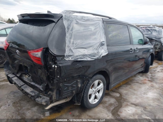 5TDKZ3DC8LS079150 Toyota Sienna