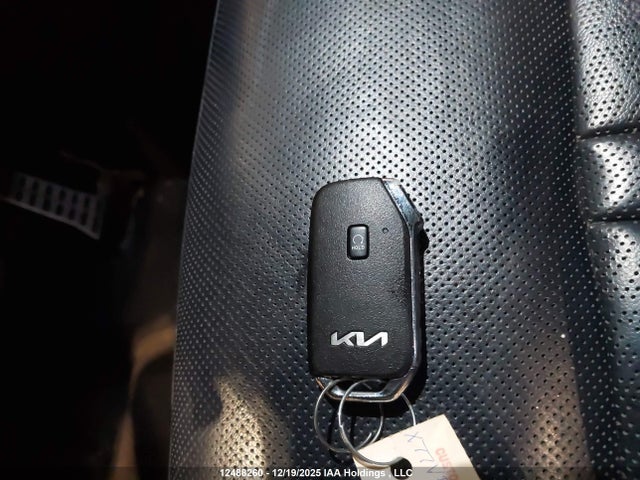 KNDRMDLH4N5066114 KIA SORENTO HYBRID