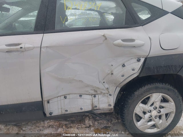 KM8HACABXRU134677 Hyundai Kona Essential 4p Ti