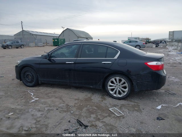 12488393 :رقم المزاد ، 1HGCR2F95FA809616 vin ، 2015 Honda Accord Touring مزاد بيع