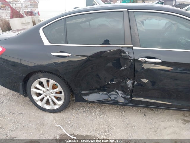 12488393 :رقم المزاد ، 1HGCR2F95FA809616 vin ، 2015 Honda Accord Touring مزاد بيع