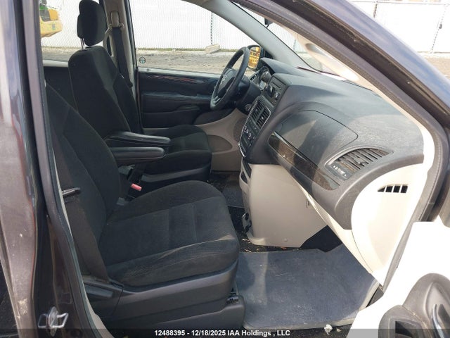 2C4RDGBGXFR746758 Dodge Grand Caravan Se