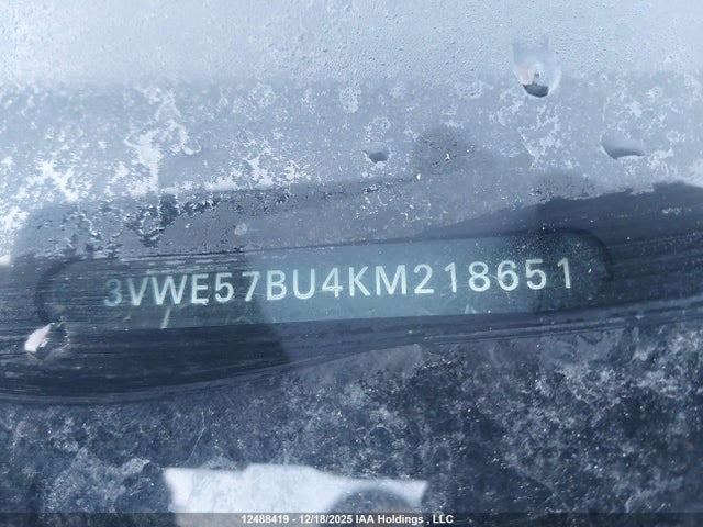 3VWE57BU4KM218651 Volkswagen Jetta 1.4 Tsi Highline