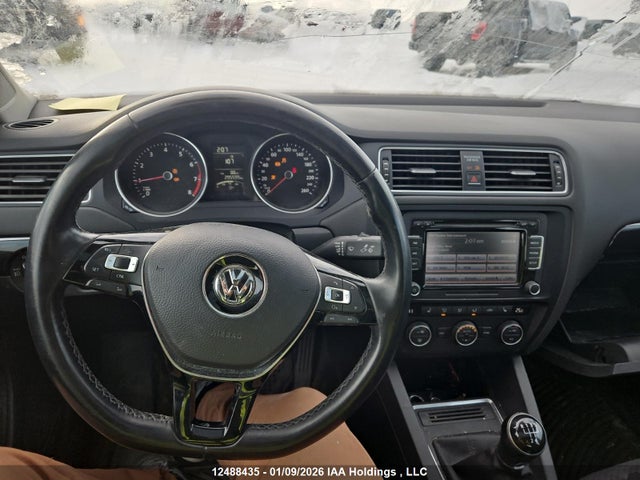 3VWB07AJ4FM268139 Volkswagen Jetta