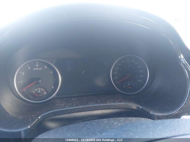 Продажа на аукционе авто 2022 Kia Seltos Sx Turbo W/black Interior/sx Turbo W/burgundy Interior, vin: KNDETCA29N7345900, номер лота: 12488523