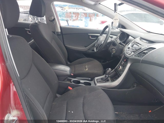5NPDH4AE1GH693704 Hyundai ELANTRA GL