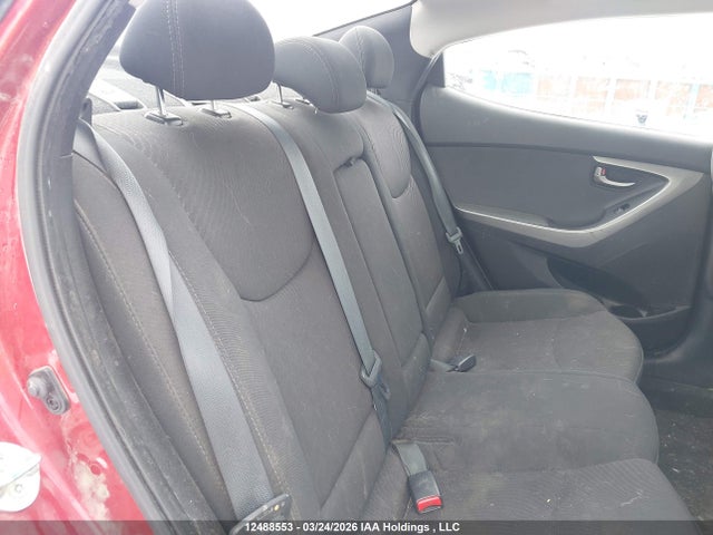 5NPDH4AE1GH693704 Hyundai ELANTRA GL