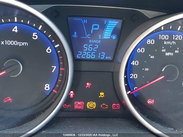 KM8JUCAG1EU854352 Hyundai TUCSON GLS