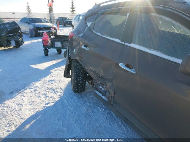 KM8JUCAG1EU854352 Hyundai TUCSON GLS