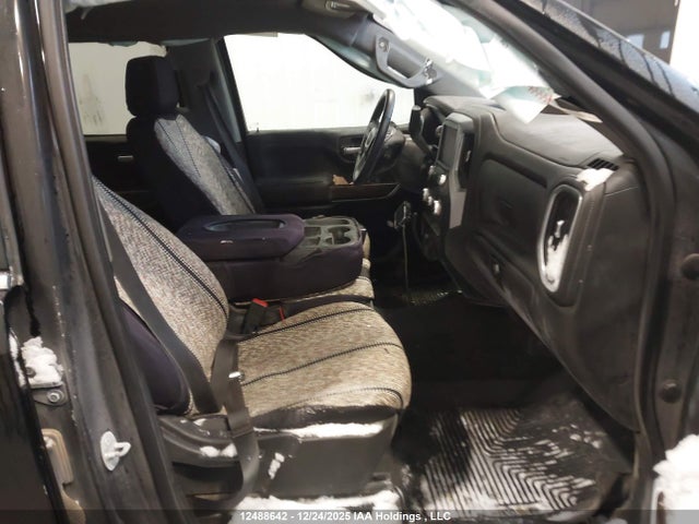 1GTU9BED3NZ157331 GMC Sierra Limited K1500 Sle