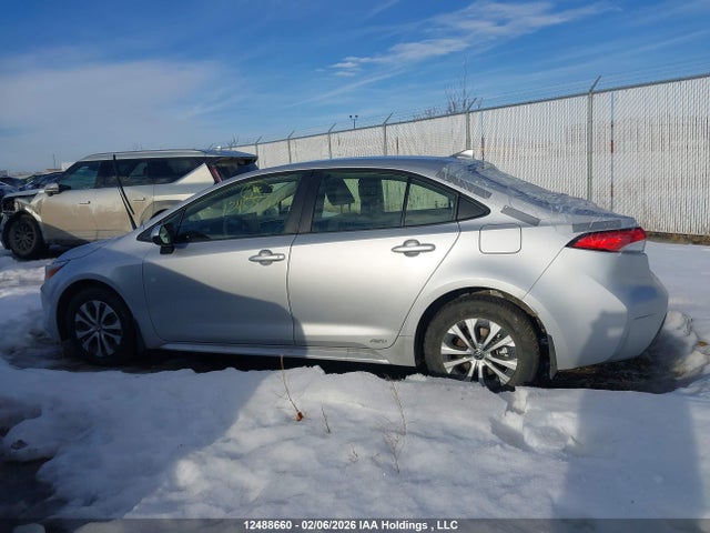 Toyota Corolla Hybrid Le 2025 JTDBDMHE7S3019876 Image 14