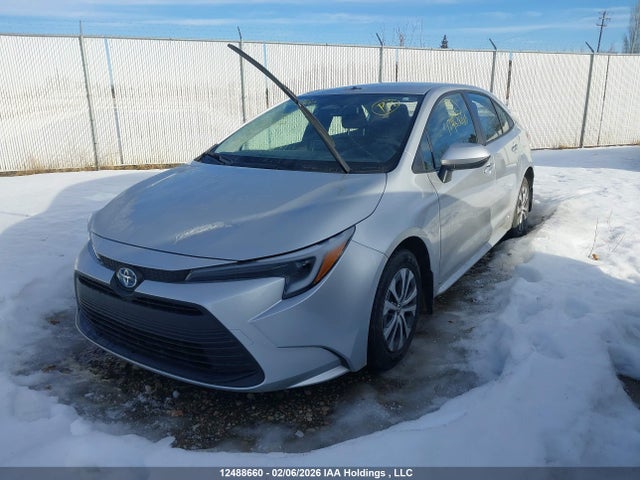 Toyota Corolla Hybrid Le 2025 JTDBDMHE7S3019876 Image 2