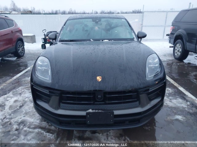 Porsche Macan T 2025 WP1AA2A57SLB11121 Image 12