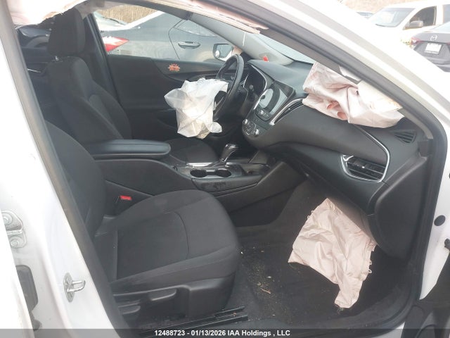 1G1ZD5ST8JF273985 Chevrolet MALIBU LT