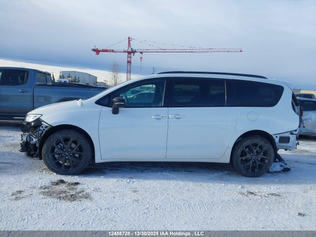 Chrysler Pacifica Touring-l Awd 2024 2C4RC3BGXRR134740 Image 15