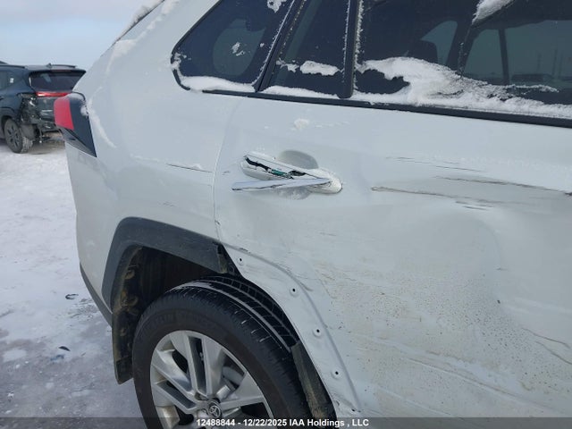 2025 Toyota Rav4 Limited მანქანა იყიდება აუქციონზე, vin: 2T3D1RFVXSW611707, აუქციონის ნომერი: 12488844