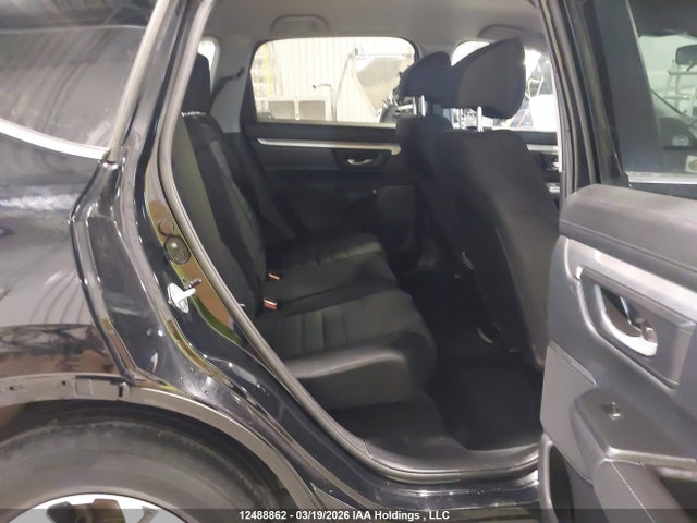 2HKRW1H22NH000142 Honda CR-V LX