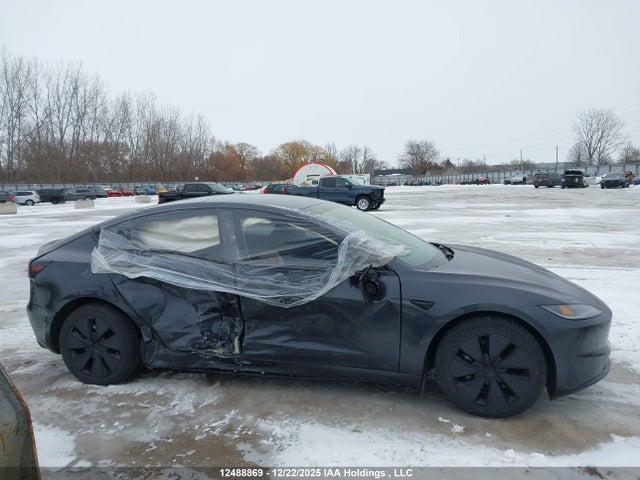 5YJ3E1EB3SF941672 Tesla Model 3 Long Range